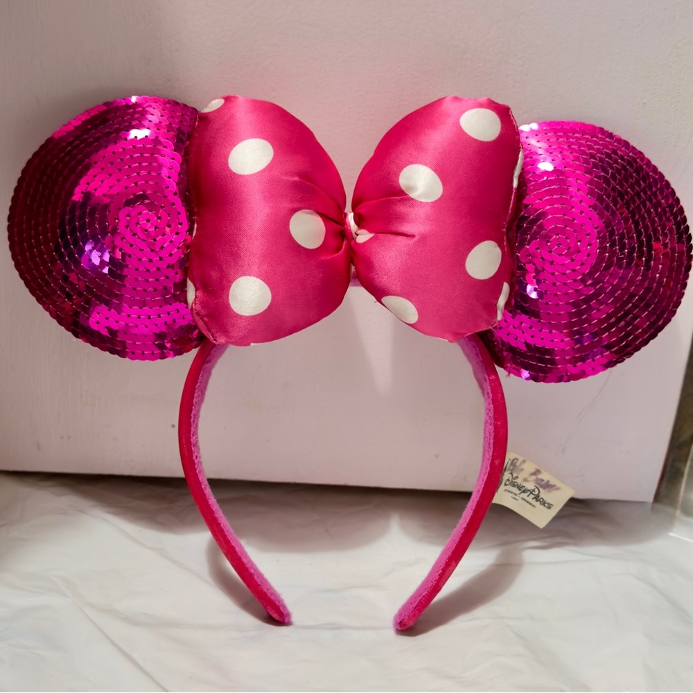 Disney Parks Pink Sequin Minnie Mouse Ears Polka Dot Bow- Excellent Condition.